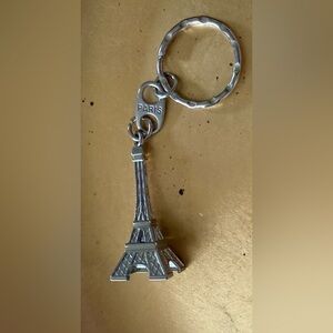 Eiffel Tower Key Ring Keychain Silver pewter Tone